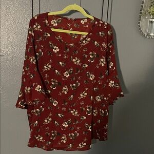 💁‍♀️WOMENS BloomChic Burgundy Floral Blouse